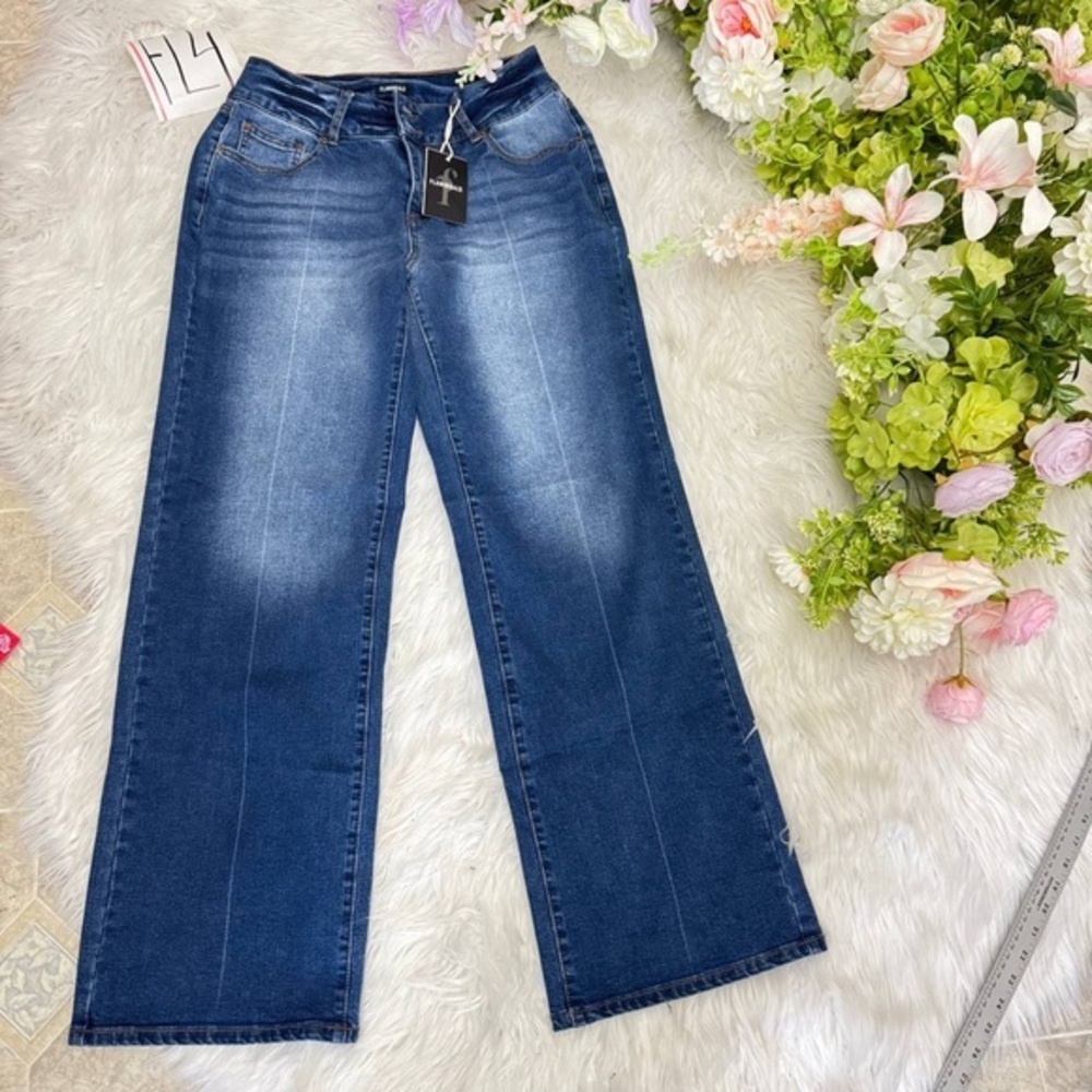 Flamingals wide leg stretchy denim jeans Size L ‼️ONLY ONE LEFT DISCOUNTED